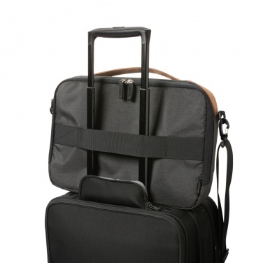 Logotrade Geschäftsgeschenke das Foto: Impact AWARE™ 300D Two-Tone Deluxe 15.6" Laptop-Tasche