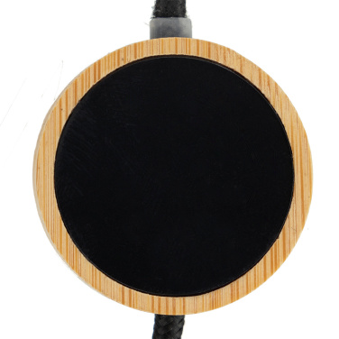 Logotrade Werbegeschenke das Foto: 4in1 langes Holzkabel mit elighted Logo zum Gravieren