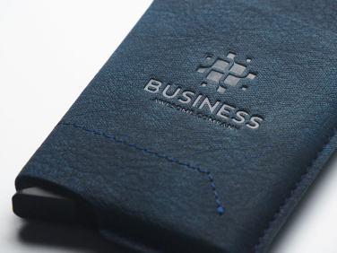 Logotrade werbemittel das Foto: RFID Geldbörse 593326