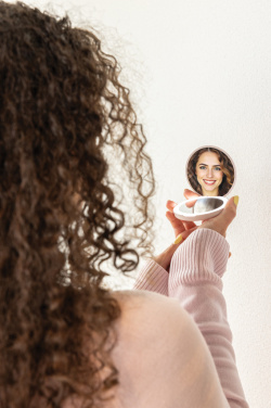 Logotrade Geschäftsgeschenke das Foto: Lumora aufladbarer RCS LED Make-Up-Spiegel