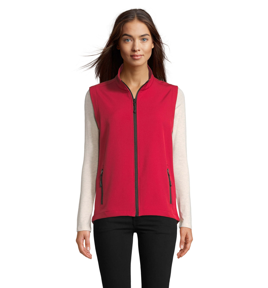 Logotrade werbemittel das Foto: RACE BW WOMENSOFTSHELL