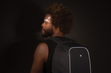 Logotrade promotional item picture of: Swiss Peak AWARE™ anti-theft 15.6" laptop backpack