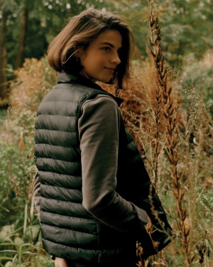 Logo trade corporate gifts image of: Iqoniq Meru women recycled polyester bodywarmer