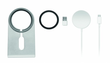 Logotrade corporate gift picture of: Portable magnetic charger 15W