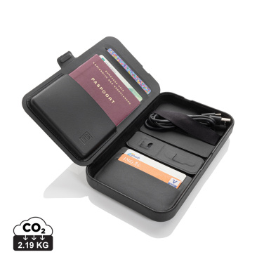 Logotrade promotional giveaway image of: Swiss Peak RCS recycled travel case with 3 in 1 charger