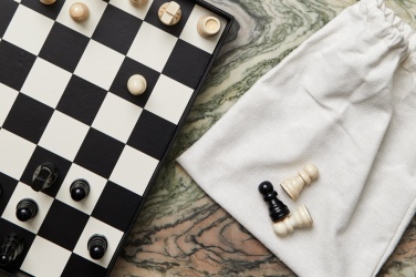 Logotrade reklaamkingituse foto: VINGA Chess kohvilauamäng