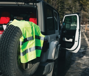 Logotrade ärikingi foto: GRS taaskasutatud PET hästi nähtav turvavest