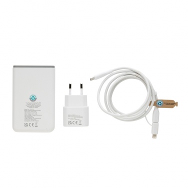 Logotrade firmakingi foto: Surge RCS taaskasutatud PET 20W tüüpi C 3 tk laadimiskomplekt