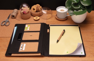 Logo trade ärikingituse pilt: Deluxe korgist portfolio A4 koos pliiatsiga