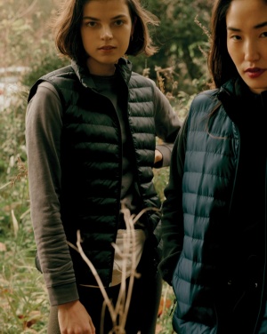 Logo trade ärikingid foto: Iqoniq Meru naiste taaskasutatud polüestrist vest