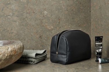 Logotrade meene foto: Vinga Bermond PU-nahast tualett-tarvete kott