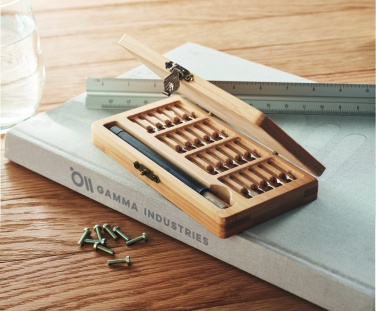 Logotrade firmakingituse foto: 24-osaline tööriistakomplekt