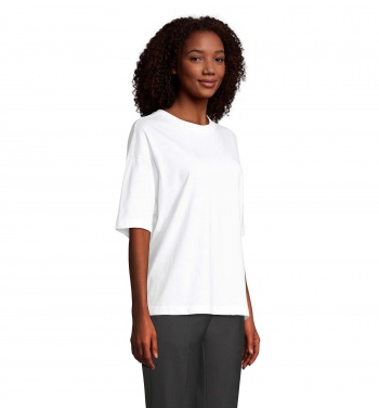 Logo trade reklaamkingituse pilt: BOXY WOMEN OVERSIZE T-SÄRK