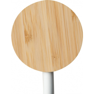 Logotrade meened pilt: Juhtmeta laadijaga laualampTomsk