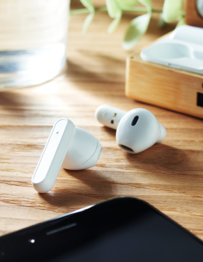 Logo trade firmakingid foto: OREBAM TWS kõrvaklapid bambusest ümbrises