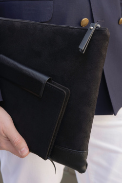 Logotrade reklaamkingituse foto: VINGA Marlow GRS märkmik