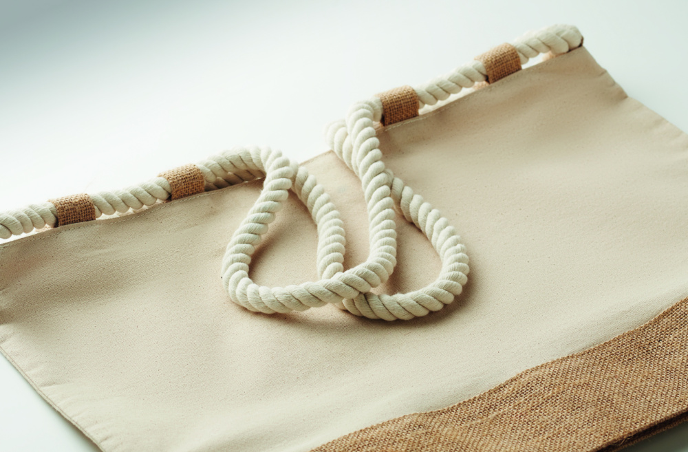 Logotrade reklaamtoote foto: MAKENKE purjeriidest rannakott