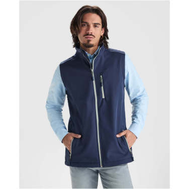 Logotrade firmakingituse foto: Nevada unisex softshell vest
