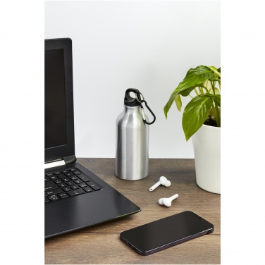 Logotrade liikelahja tuotekuva: Oregon 400 ml:n RCS-sertifioitu kierrätetty alumiininen vesipullo karabiinikoukulla