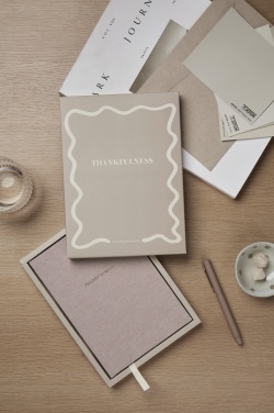 Logo trade mainoslahjat ja liikelahjat kuva: VINGA Thankfulness -päiväkirja GRS-sertifioitua paperia
