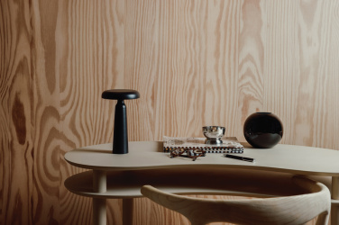 Logotrade mainoslahja ja liikelahja kuva: VINGA Avery RCS pöytävalaisin