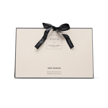 Logotrade mainoslahja tuotekuva: VINGA x TGL -vartalo- ja käsienhoitosetti