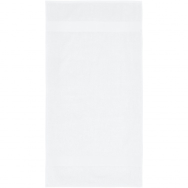Logotrade ziemassvētku dāvanas foto: Charlotte 450 g/m² kokvilnas dvielis 50x100 cm