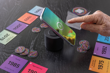 Logotrade biznesa dāvanas foto: Magpulse RCS pārstrādātas plastmasas 3W skaļrunis ar magnētisku turētāju