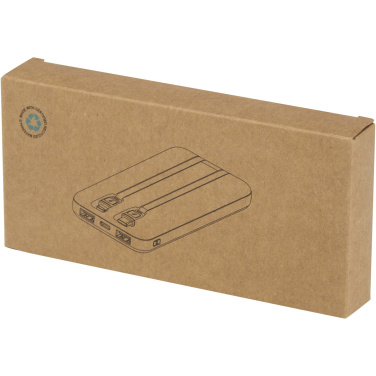 Logotrade biznesa dāvanas foto: Adhil 10.000 mAh 10W pārstrādātas plastmasas pārnēsājamais akumulators ar 2 iebūvētiem kabeļiem