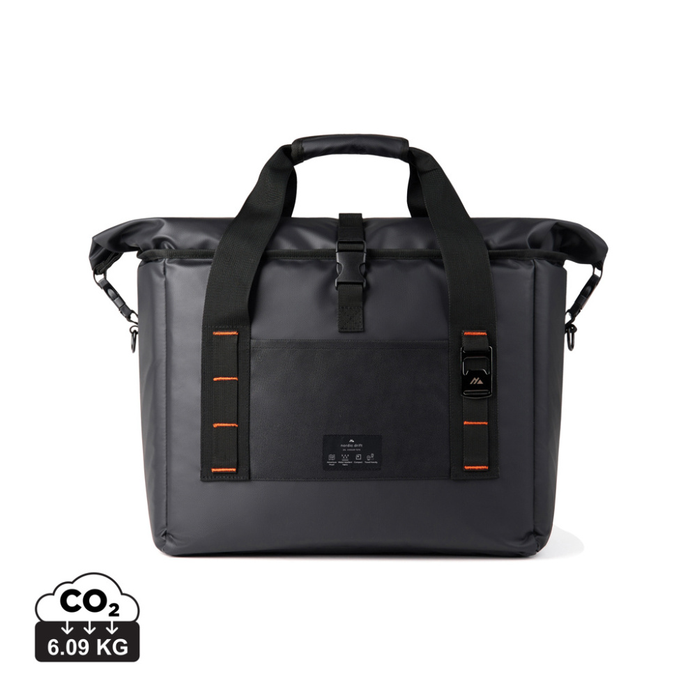 Logotrade biznesa dāvanas foto: Nordic Drift RCS ūdensnecaurlaidīgs dzesētāja soma 22L
