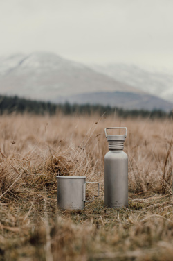 Logotrade dāvanas foto: Nordic Drift Trail īpaši vieglā titāna ūdens pudele 600 ml