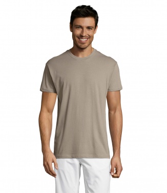 Логотрейд pекламные подарки картинка: REGENT Uni T-Shirt 150g