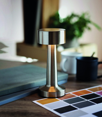 Логотрейд pекламные cувениры картинка: Rechargeable iron table lamp