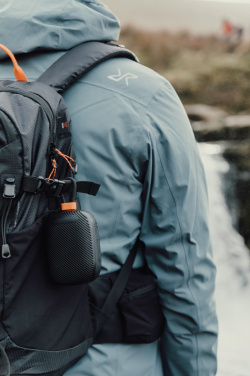 Логотрейд pекламные продукты картинка: Водонепроницаемая и пылезащитная колонка Titan IP67 мощностью 5 Вт.