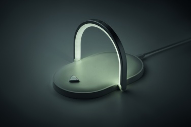 Logotrade reklamprodukter bild: Lampa och trådlös laddare 10W