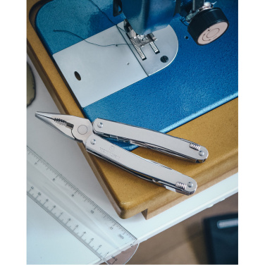 Logotrade kampanjprodukter bild: SwissTool Spirit X - 25 verktyg Victorinox