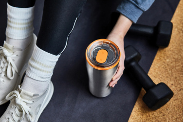 Logotrade presentreklam bild: Black+Blum Isolerad rese mugg 600 ml