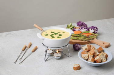 Logotrade profilreklam bild: BOSKA Ostfondueset Party - 750 m