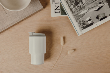 Logotrade kampanjprodukter bild: VINGA Nagano RCS to-go-mug 350 ML