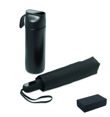 Logotrade profilprodukter bild: Paraply + flaska presentset