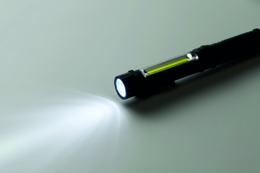 Logotrade presentreklam bild: Magnetisk LED-ficklampa