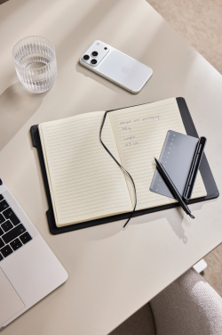Logotrade profilreklam bild: VINGA Baltimore RCS 4-in-1 Refillable Notebook